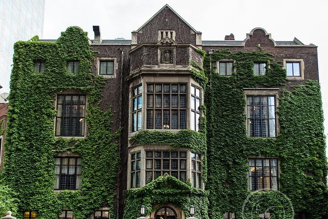 Self-Guided Scavenger Hunt: Around Downtown Minneapolis - Who Should Consider This?