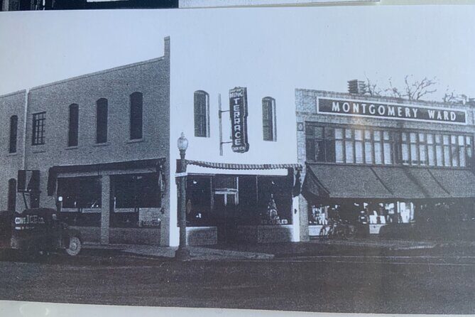 Self-Guided Walking Tour in Chinatown - Exploring Historic Structures and Cultural Landmarks