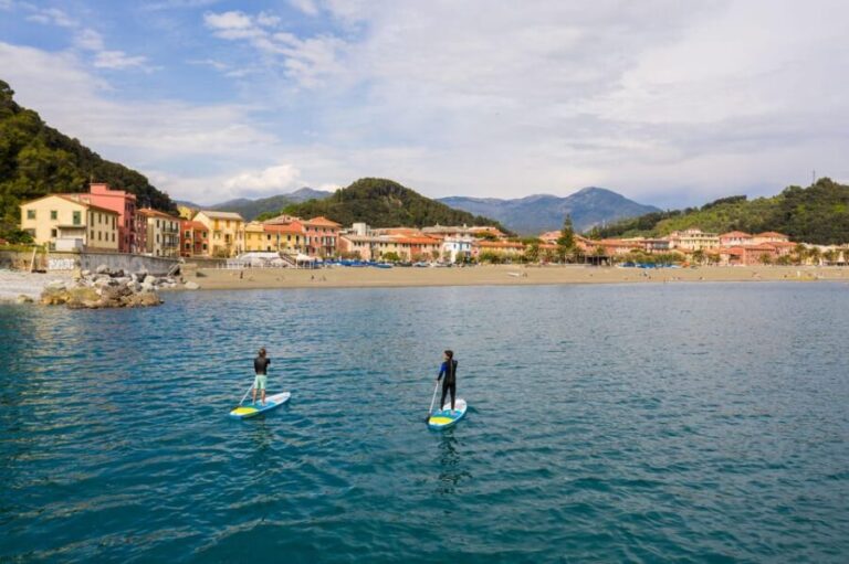 Sestri Levante: Stand Up Paddle between Crags and Crystal Waters - The Itinerary in Detail