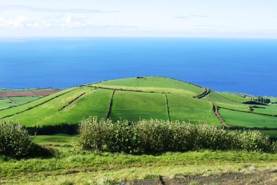 Sete Cidades Azores 4x4 Day Tour from Ponta Delgada - What Makes This Tour Stand Out?