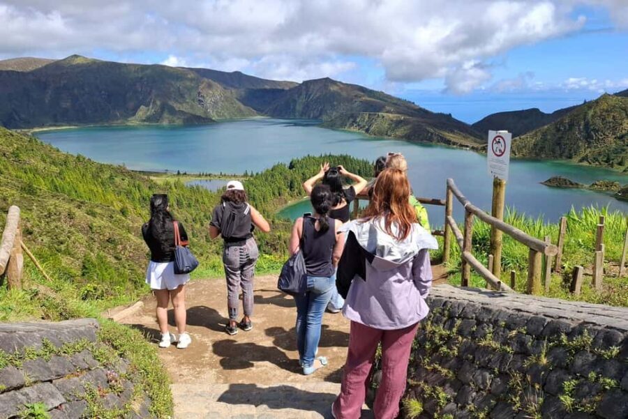 Sete Cidades & Fire Lake: Full-Day Tour with Pineapple plant - What We Loved About the Tour
