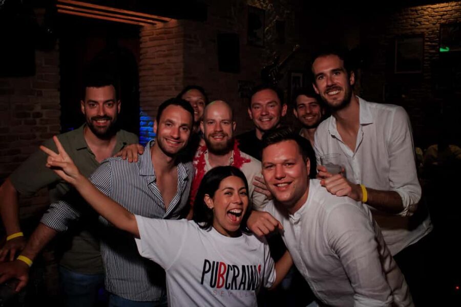 Seville: 3 Bars Pub Crawl + VIP Club Entrance & 3 Free Shots - The Club Experience