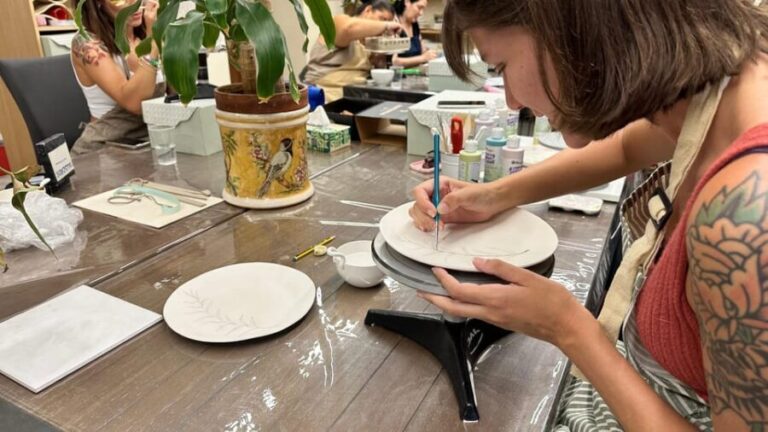 Seville: Ceramic painting workshop - What’s The Real Value?