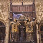 Seville: Guided tour of the Alcazar, Cathedral, and Giralda. Max 16 people - Why this tour stands out