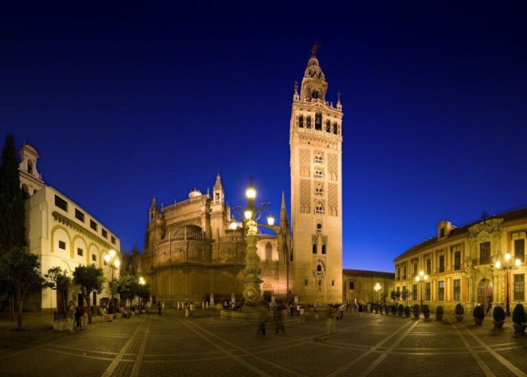 Seville: Half-Day Flamenco & Tapas Night - Transport, Timing, and Group Size