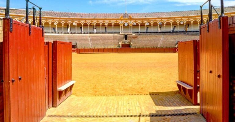 Seville: Plaza de Toros and Museum Guided Tour in Spanish - The Atmosphere and the Guide