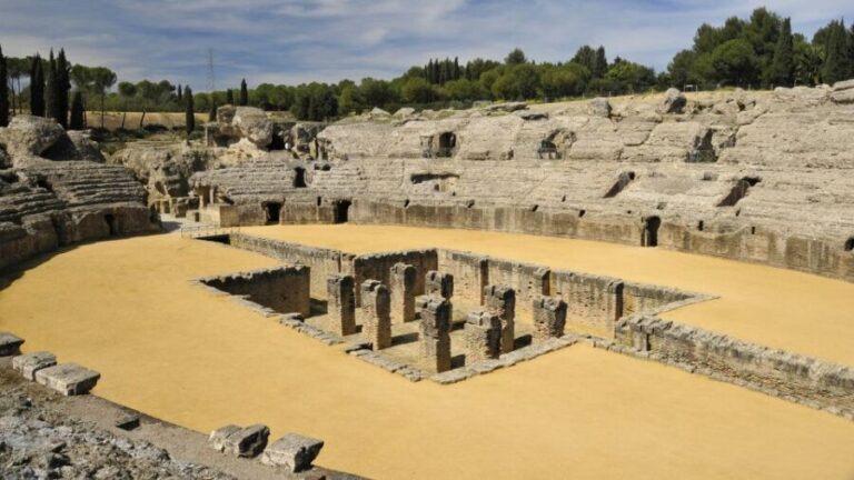 Seville: Private Guided Tour of Italica with Hotel Pickup - What to Expect from the Tour