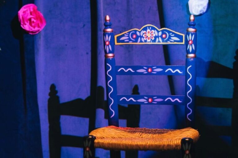 Seville: very intimate flamenco show at Casa Flamenco Azahar - What to Expect: The Experience in Detail