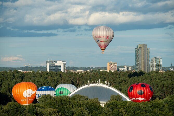 Shared Balloon Ride  Vilnius or Trakai, Hotel Pickup Included - What’s In It for You? The Experience Breakdown