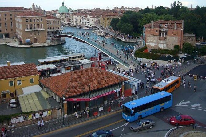Shared Departure Transfer: Venice Hotels to Venice Train or Bus Station - Who Is This Transfer Best For?