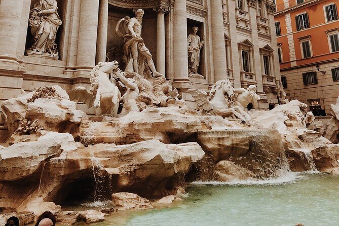 Shared shuttle from Civitavecchia Port to Rome City - Analyzing the Value