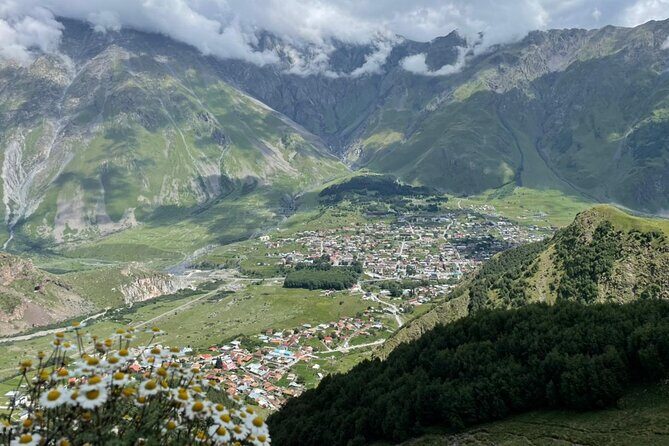 Shared Transfer from Kazbegi to Tbilisi - The Gudauri Stop: Worth the Break