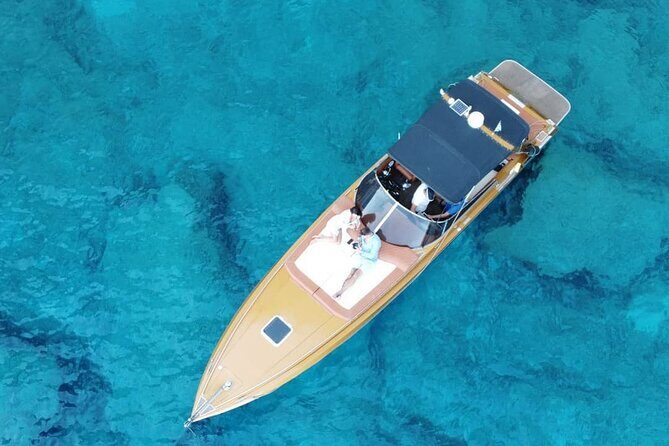 Shipwreck and Blue Caves Yacht Tour - Who Is This Tour Best Suited For?