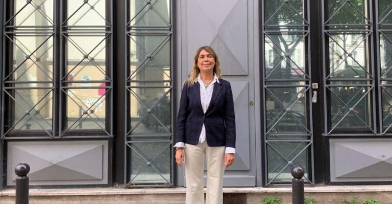 Shop like a Parisian with a fashion expert - What’s Included and What’s Not