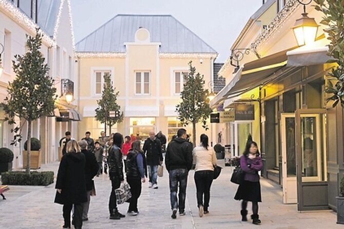 Shopping day at La Vallée Village from Paris - Who Is This Tour Best For?