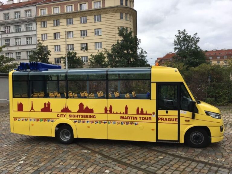 Short city tour by bus - 1 hour - What to Expect During the Tour