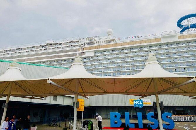 Shuttle Service Southampton Cruise Terminals to Heathrow Airport and London - Who Should Consider This Shuttle Service?