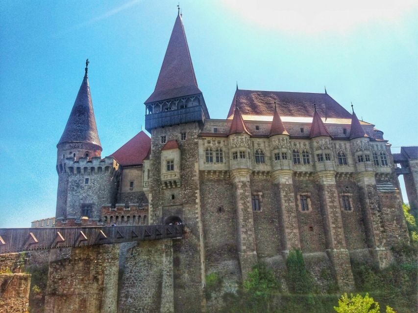 Sibiu: Alba Iulia and Corvin Castle Guided Tour - Price and Value