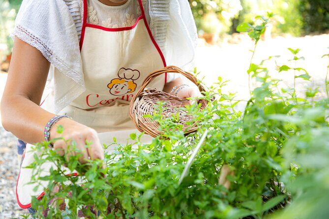 Sicilian Dining Experience with Views in Taormina - Authenticity and Customer Experience