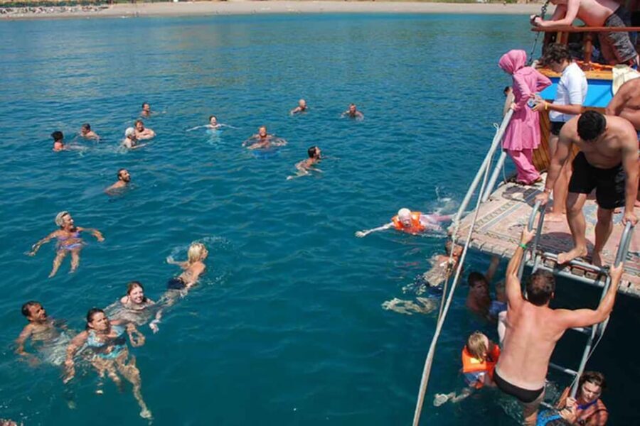 Side: Dolphin Island Boat Tour, Lunch, Sotf Drinks& Swimming - The Overall Experience