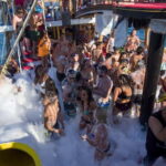 Side: Dolphins Island Cruise with Swimming Stops and Lunch - The Experience in Detail