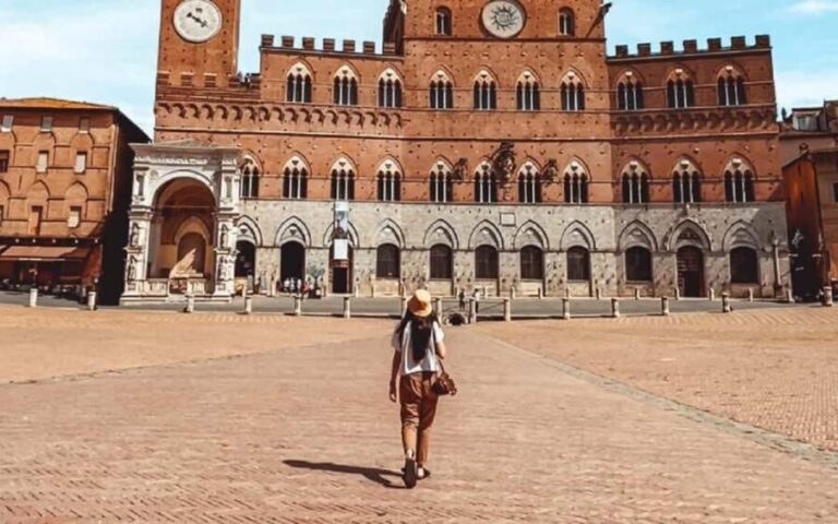 Siena: Interactive Walking Riddle Hunt Tour - The Experience in Detail