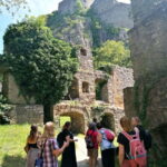 Singen: Guided tour of the Hohentwiel fortress ruins with a castle researcher - The Practical Details