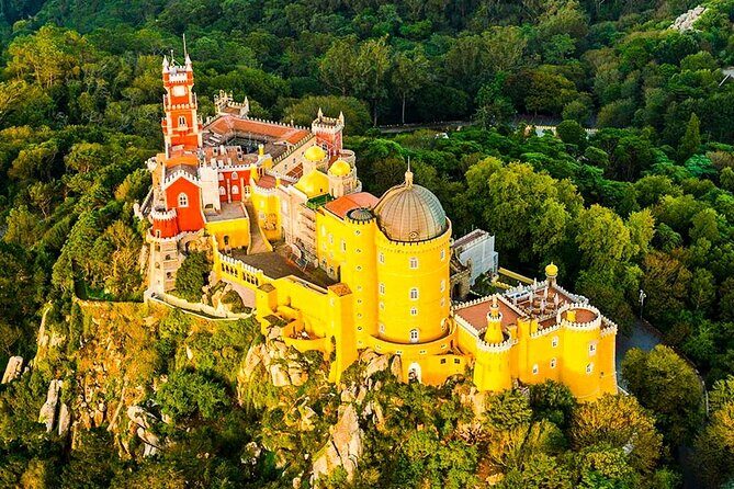 Sintra, Cabo da Roca & Cascais Full-Day Private Tour From Lisbon - Who Should Consider This Tour?