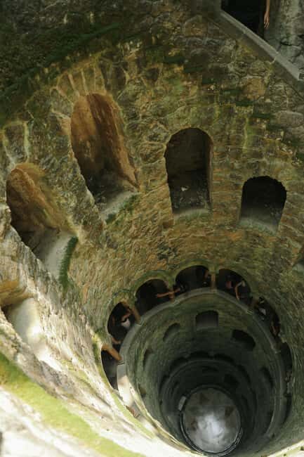 Sintra Palaces & Mysteries, Cabo da Roca & Cascais Incl. tix - How the Tour Feels in Practice