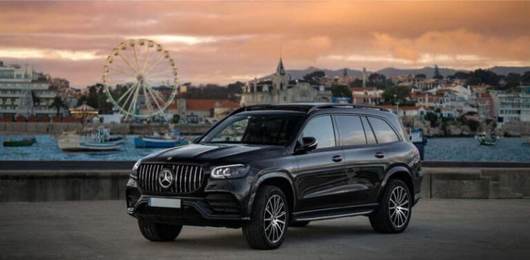 Sintra: Pena Palace & Coastal Gems Day Tour with Fast Track - The Practical Side: What to Expect