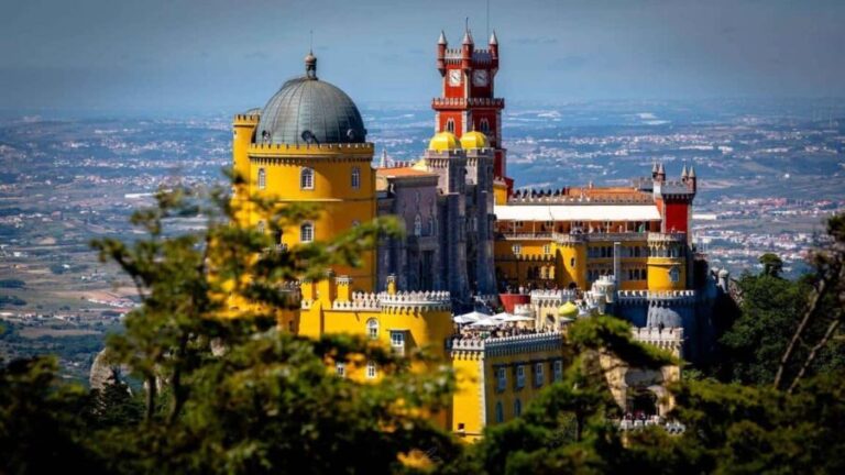 Sintra, Pena Palace, Regaleira, Cabo da Roca & Cascais. - Who Is This Tour Best For?