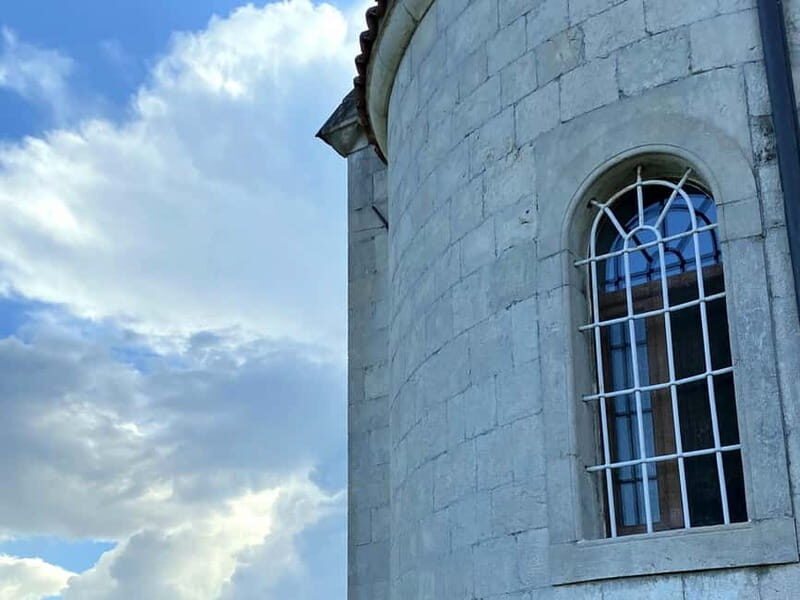 Skadar Lake Guided Tour to Vranjina Monastery & Wine Tasting - What Makes This Tour Stand Out