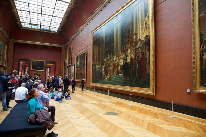 Skip The line Louvre Museum Ticket and Guided Tour - The Group and Logistics
