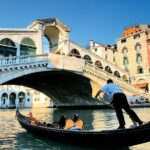 Skip the Line: Morning Venice Gondola Ride, Walking Tour & St Mark's Basilica - Walking Through the Itinerary
