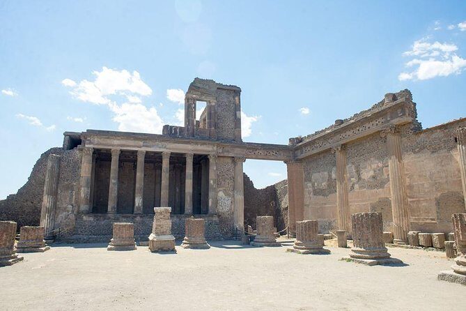 Skip the line Private tour of Pompeii from Sorrento - The Transportation and Logistics