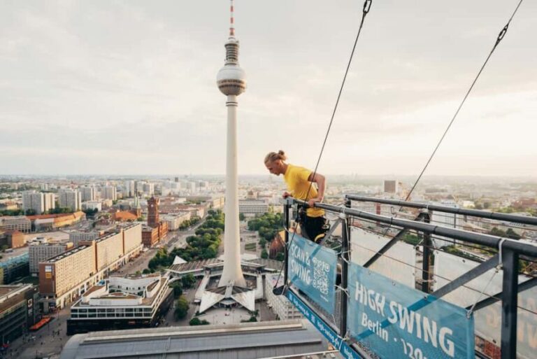 Sky Walk - 120 Meters above Berlin - The Experience in Detail