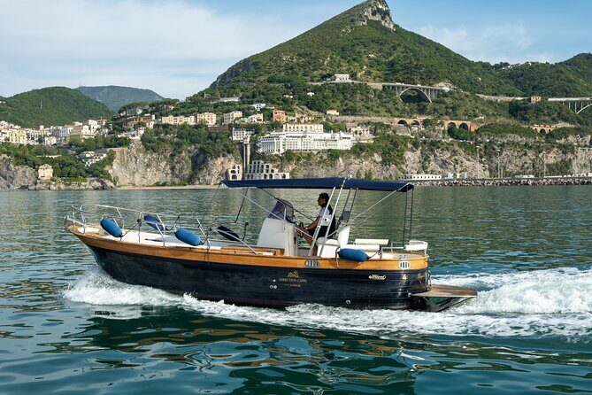Small group boat tour with Amalfi and Positano - Frequently Asked Questions