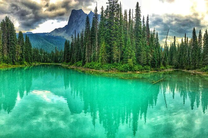 Small Group Day Tour to Banff Lake Louise Moraine Lake Icefields - Transportation & Group Size