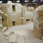 Small Group Santorini Discovery Tour with Lunch and Wine Tasting - Practical Insights and Tips