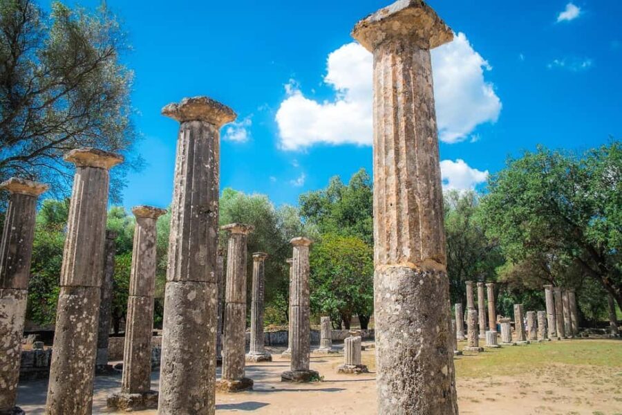 Small Group Tour Ancient Olympia & Local Delicacies Tasting - Visiting Klio’s Honey Farm: Sweet Insights