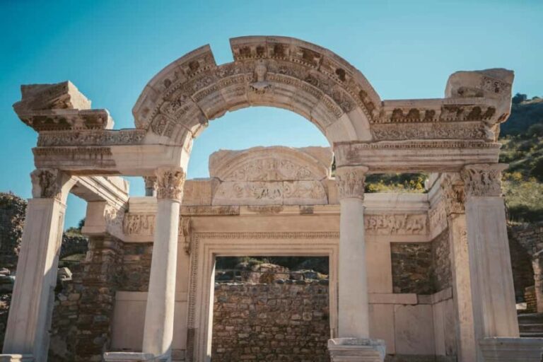 Small Group Tour Day Trip to Ephesus from Istanbul by Plane - The Real Travel Experience: Balancing Pros and Cons
