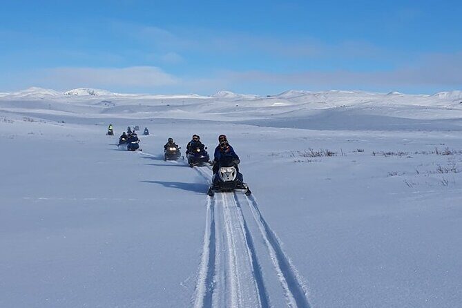 Snowmobile Tour by Lake Mývatn - The Route and Landscape Insights