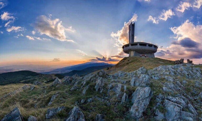 Sofia: Museum of Socialist Art and Buzludzha Monument Tour - Detailed Breakdown of the Tour Experience