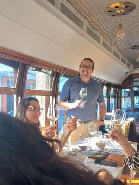 Sommelier in your home - White grapes from Portugal - Who Should Consider This Experience?