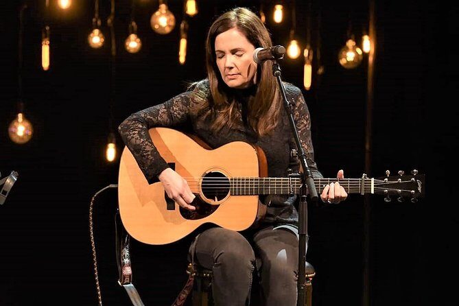 Songwriter Session Performance & Country Music Hall of Fame Combo - The Experience in Practice