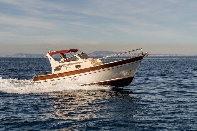 Sorrento: Private boat Capri&Positano - Gozzo Sorrentino 8.50 - The Itinerary: What You’ll See and Do