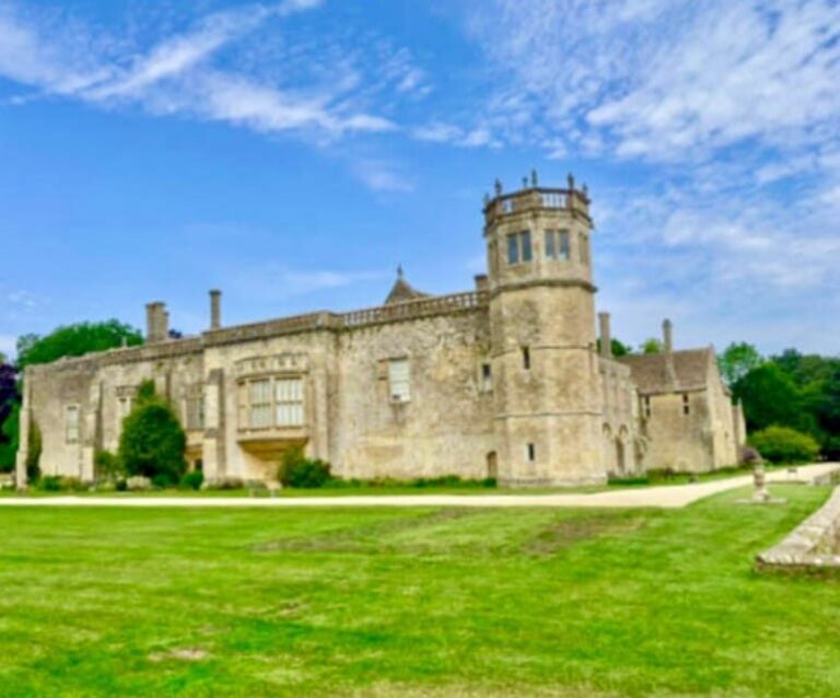 Southampton Port to London via Stonehenge,Lacock & Bath - The Real Deal: Pros and Cons