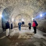 Southampton: Private Hidden History Walking Tour with Vaults - Exploring the Old Town Walls and Trade History