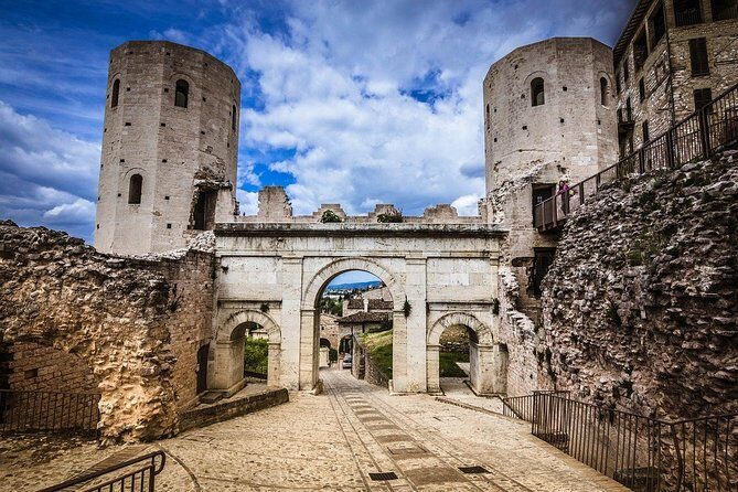 Spello, Roman mosaics and Renaissance masterpieces  Private Tour - In-depth look at the itinerary