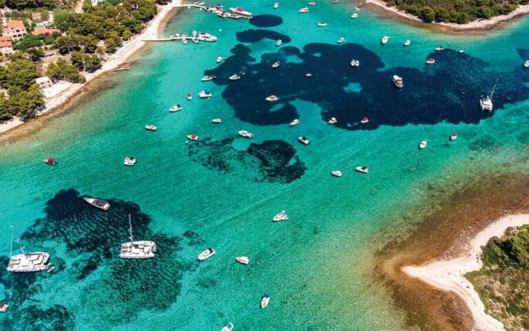 Split: Blue Lagoon and 3 Island Cruise with Food and Drinks - What to Expect on the Day